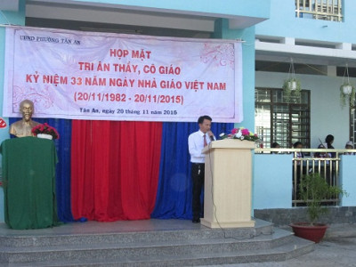 Trường Tiểu học Tân An tổ chức kỷ niệm 33 năm ngày Nhà giáo Việt Nam (20/11/1982-20/11/2015).