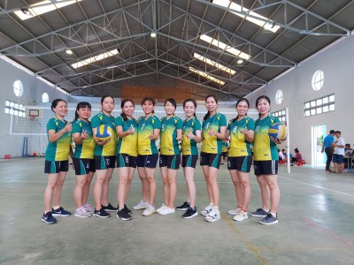Trường Tiểu học Tân An tham gia giải bóng chuyền nam nữ công nhân viên chức, lao động khối trường học thành phố năm 2022.