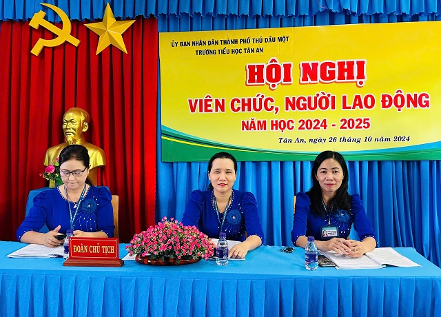 Trường Tiểu học Tân An tổ chức Hội nghị viên chức, người lao động năm học 2024-2025